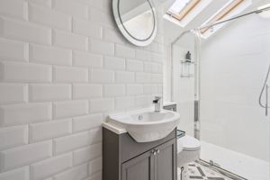 Photo 16- click for photo gallery